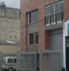 Taller y acabados - fachada